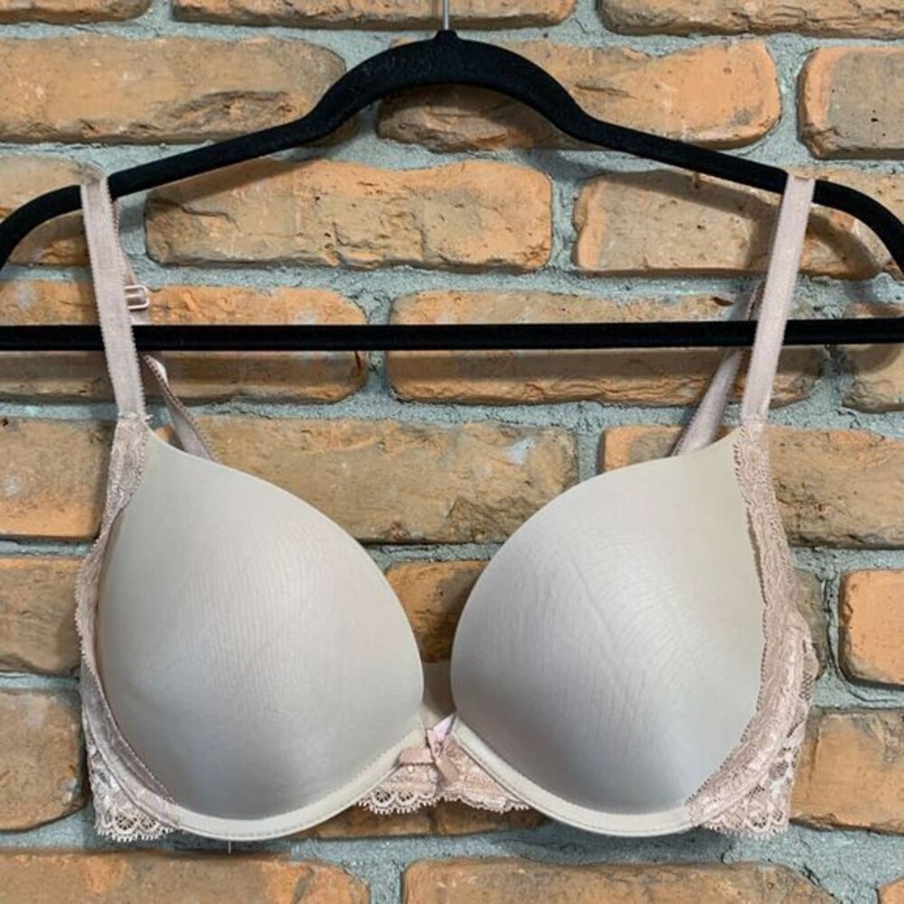 Victorias Secret‎ Dream Angels Womens 32DD Beige Push Up Demi Lace Bra